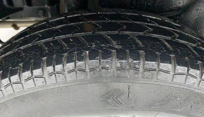 2015 Maruti Swift Dzire VXI 1.2 BS IV, Petrol, Manual, 53,442 km, Right Rear Tyre Tread