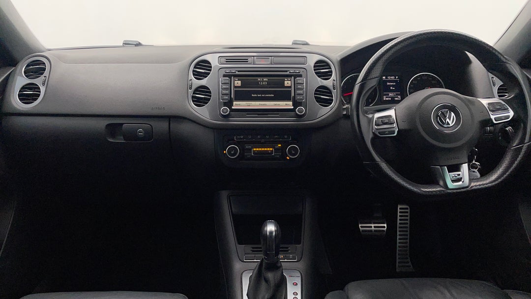 2015 Volkswagen Tiguan 155 Tsi R-line (4x4), Automatic, 81874 km, Dashboard View