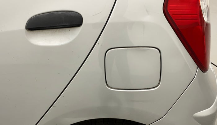 2013 Hyundai i10 MAGNA 1.1, CNG, Manual, 45,100 km, Left quarter panel - Slightly dented
