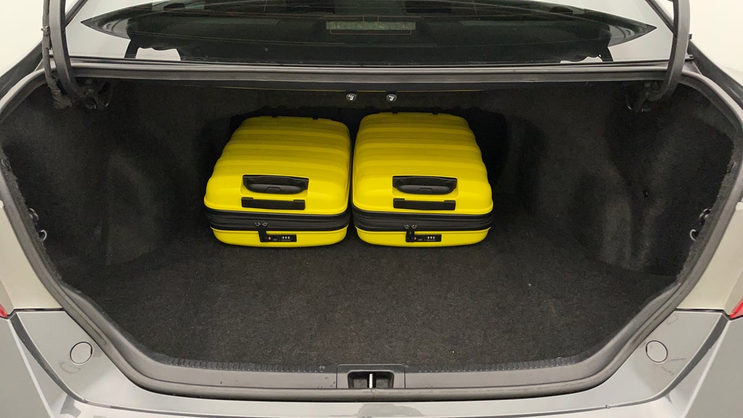 2017 Toyota Aurion At-x, Automatic, 103336 km, Boot Inside View with Luggage