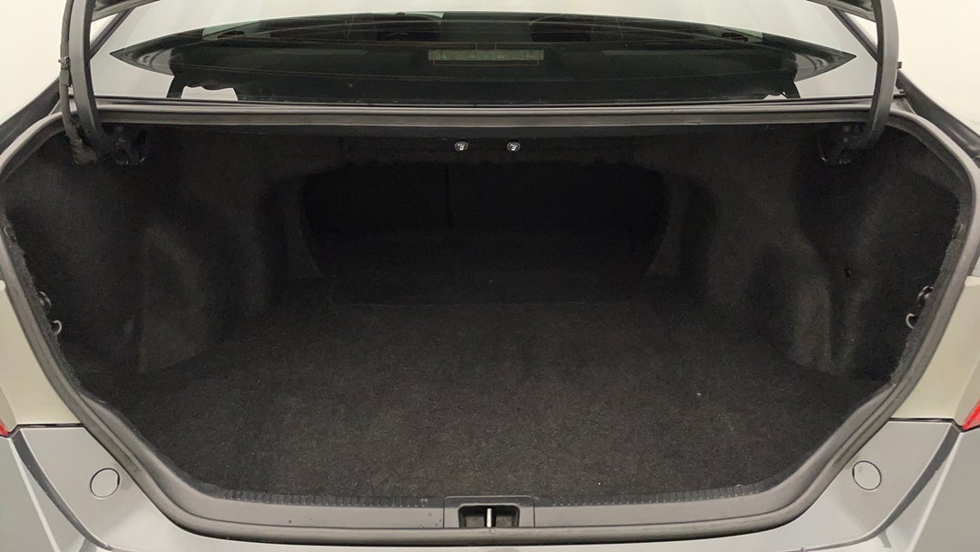 2017 Toyota Aurion At-x, Automatic, 103336 km, Boot Inside View