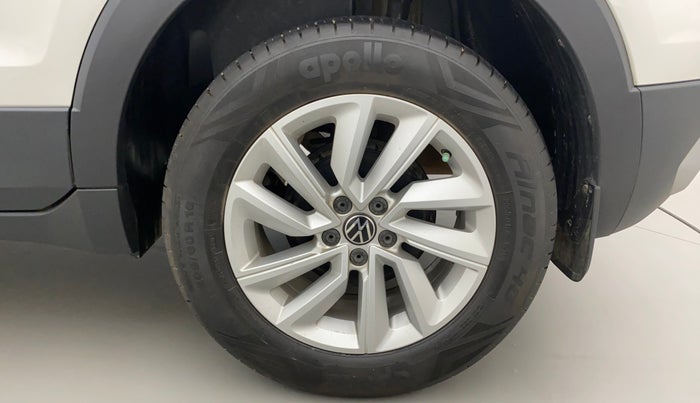2021 Volkswagen TAIGUN HIGHLINE 1.0 TSI MT, Petrol, Manual, 18,733 km, Left Rear Wheel