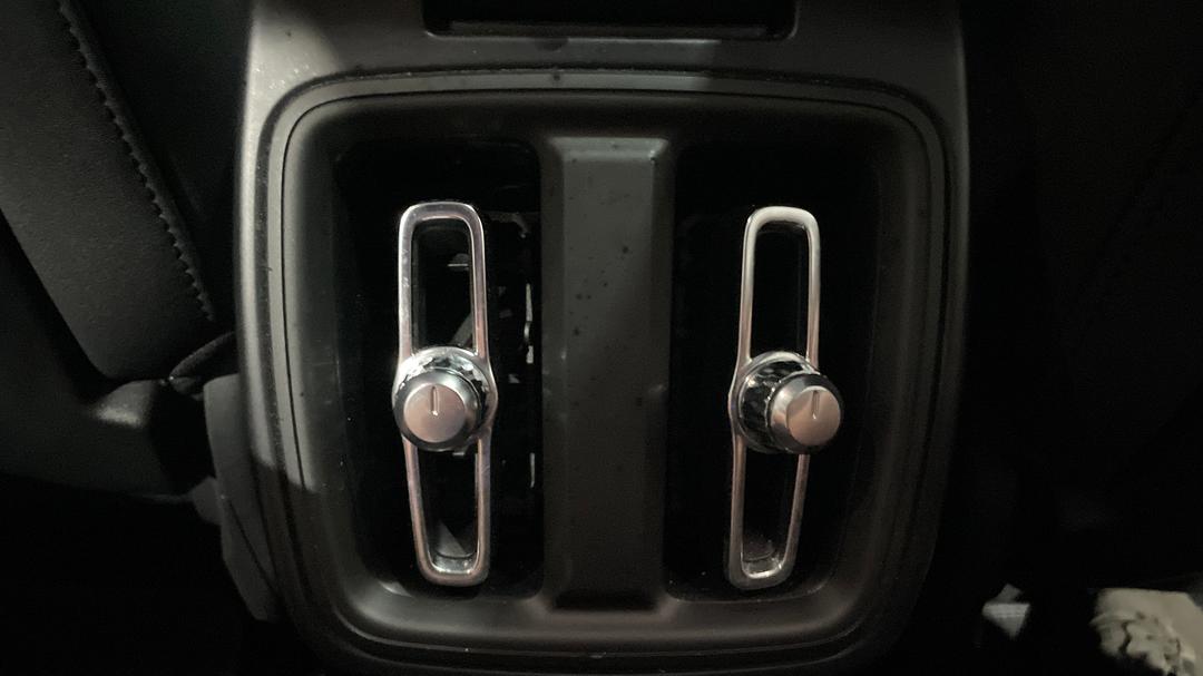 2022 Polestar 2 Long Range Dual Motor 78kwh, Automatic, 56194 km, Rear A/C Vent
