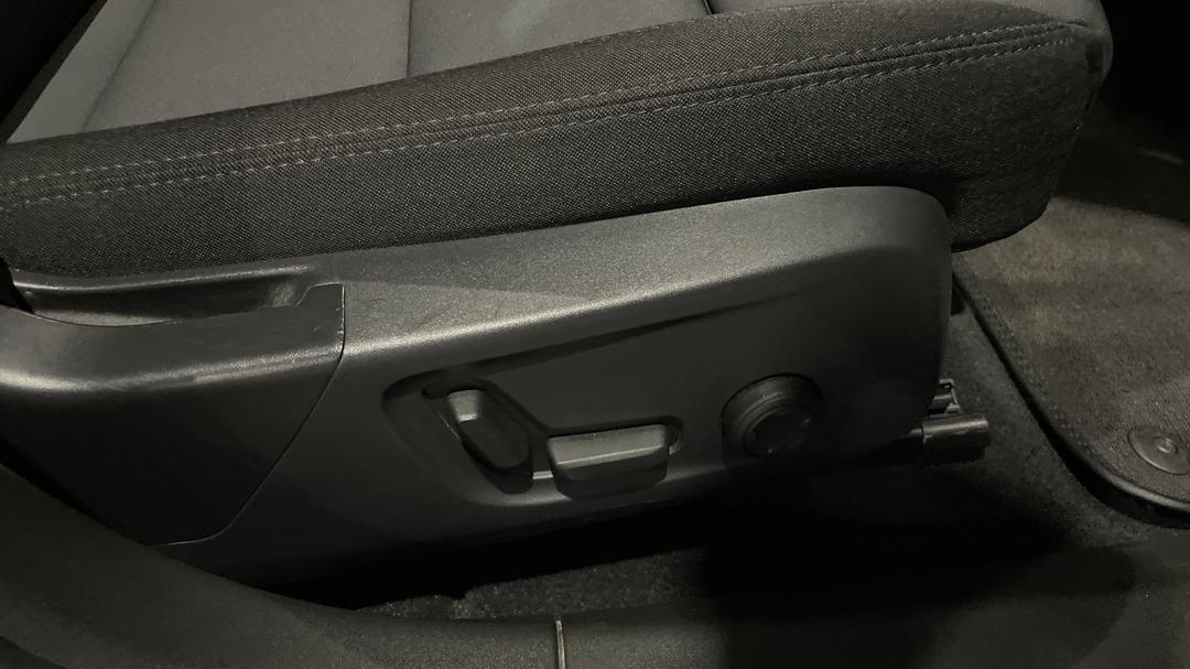 2022 Polestar 2 Long Range Dual Motor 78kwh, Automatic, 56194 km, Drivers Side Adjustment Panel