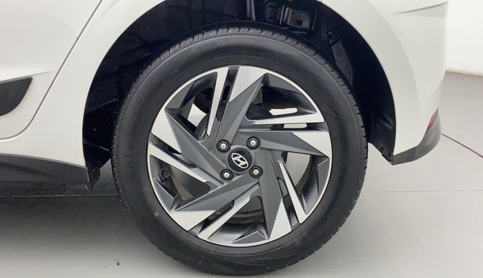 2022 Hyundai NEW I20 ASTA 1.2 MT, Petrol, Manual, 36,592 km, Left Rear Wheel