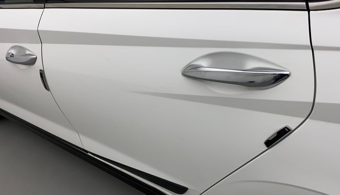 2022 Hyundai NEW I20 ASTA 1.2 MT, Petrol, Manual, 36,592 km, Rear left door - Slight discoloration