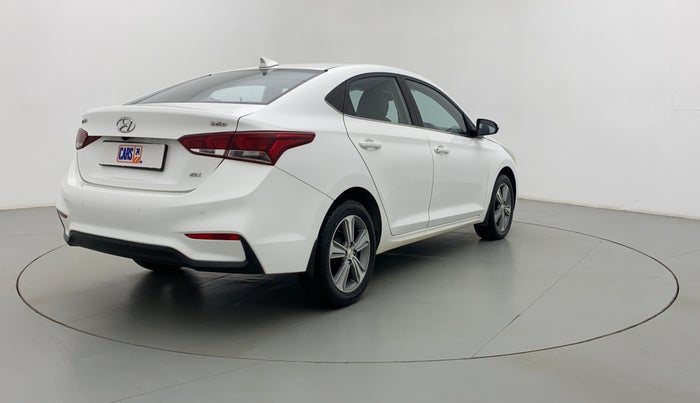 2018 Hyundai Verna 1.6 CRDI SX + AT, Diesel, Automatic, 61,199 km, Right Back Diagonal (45- Degree) View