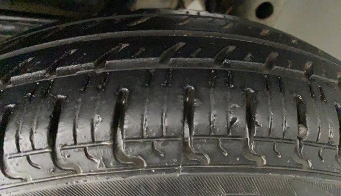 2018 Datsun Redi Go 1.0 T(O), Petrol, Manual, 20,154 km, Left Rear Tyre Tread