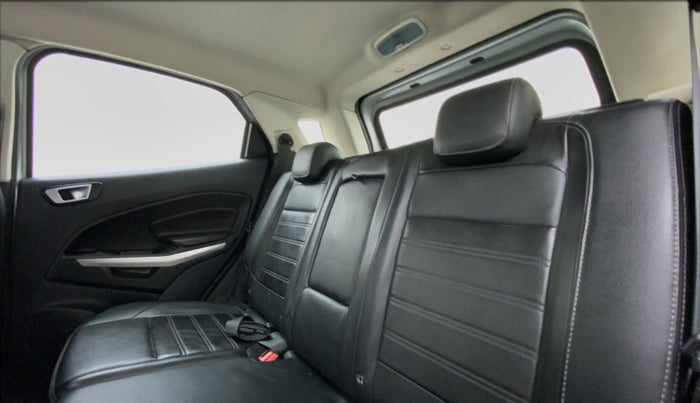 2018 Ford Ecosport 1.5 TDCI TITANIUM PLUS, Diesel, Manual, 57,681 km, Right Side Rear Door Cabin