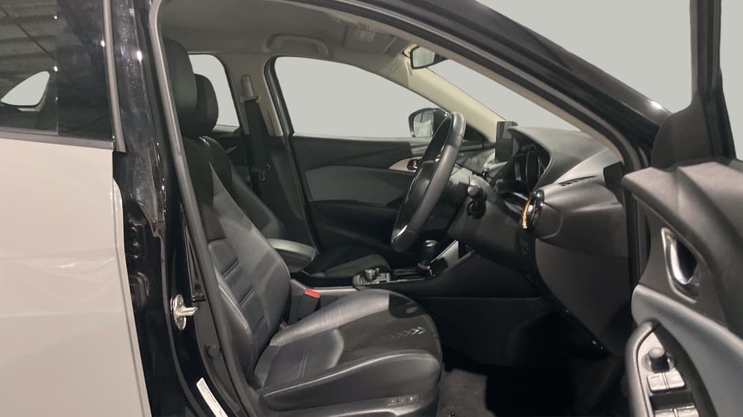2023 Mazda CX-3 G20 Touring Sp, Automatic, 62510 km, Right Side Front Door Cabin View