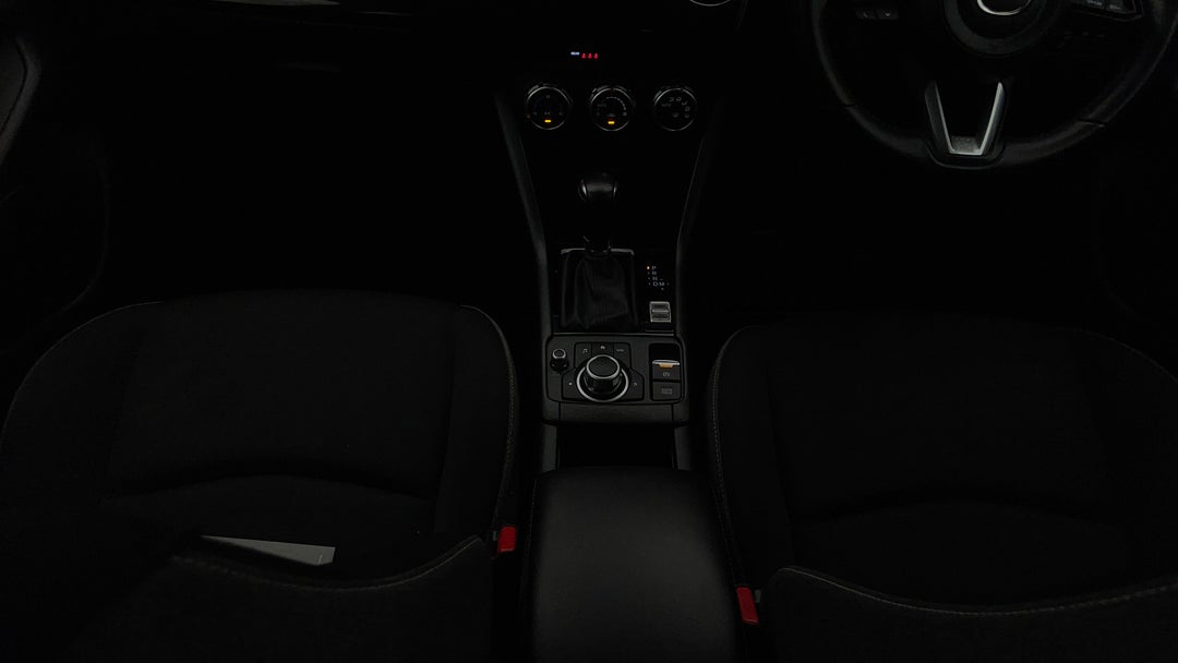 2023 Mazda CX-3 G20 Pure, Automatic, 47866 km, Center Console