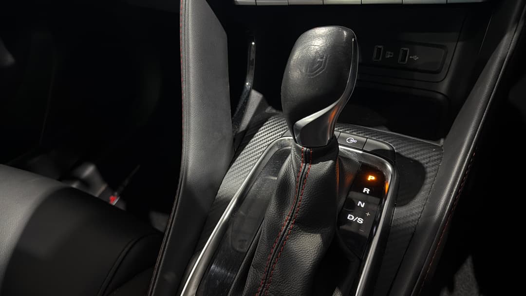 2022 MG Zst Essence, Automatic, 35651 km, Gear Lever 