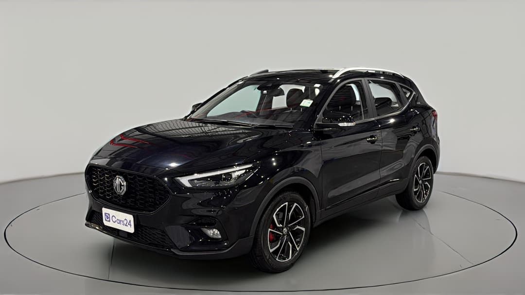 2022 MG Zst Essence, Automatic, 35651 km, Left Front Diagonal (45- Degree) View