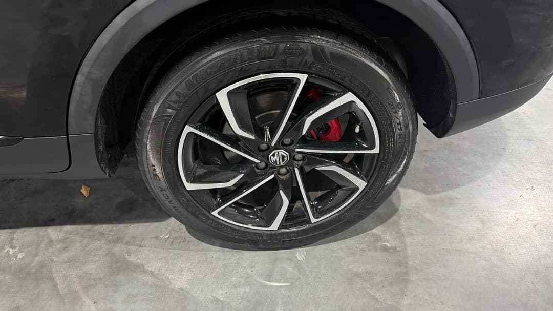 2022 MG Zst Essence, Automatic, 35651 km, Left Rear Wheel