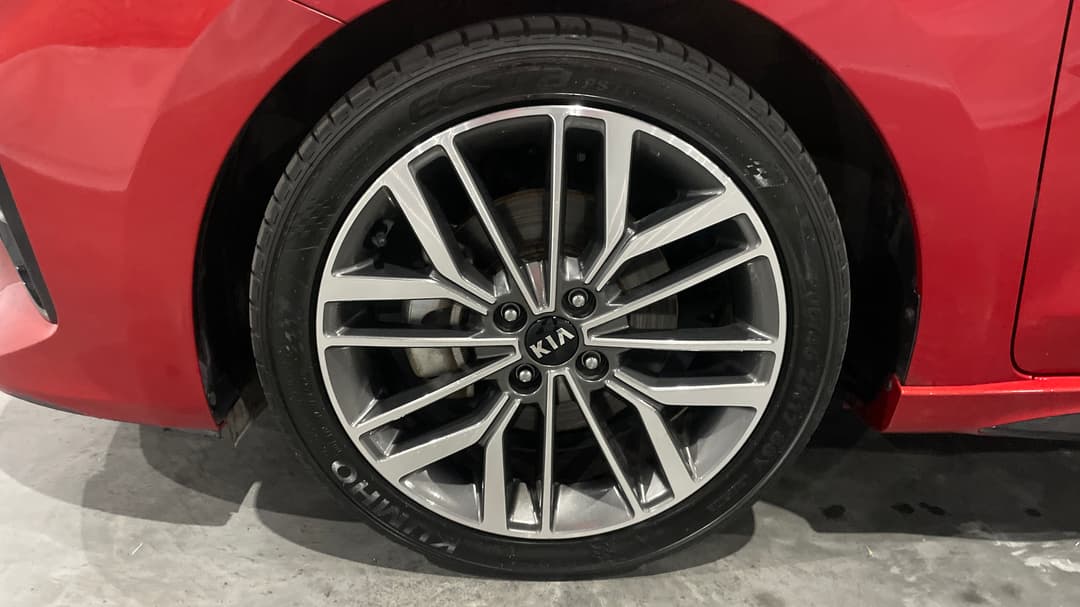 2019 Kia Rio Gt-line, Automatic, 57105 km, Left Front Wheel