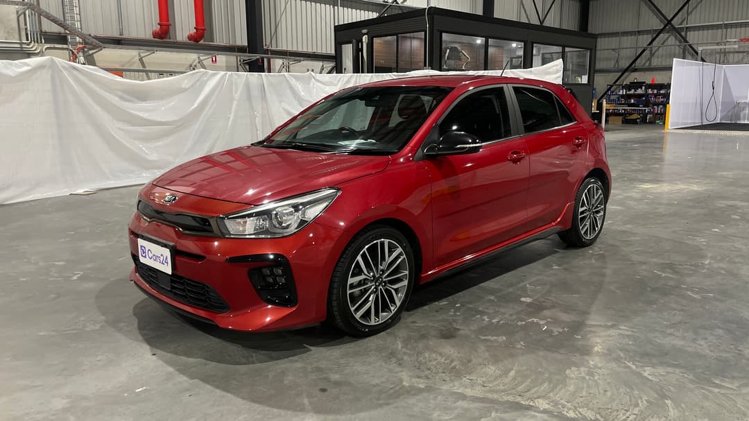 2019 Kia Rio Gt-line, Automatic, 57105 km, Left Front Diagonal (45- Degree) View