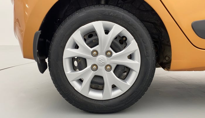2014 Hyundai Grand i10 SPORTZ 1.2 KAPPA VTVT, Petrol, Manual, 25,662 km, Right Rear Wheel
