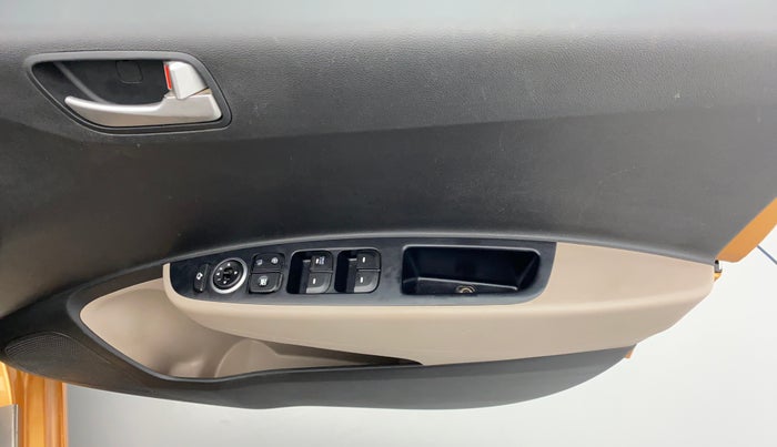 2014 Hyundai Grand i10 SPORTZ 1.2 KAPPA VTVT, Petrol, Manual, 25,662 km, Driver Side Door Panels Control