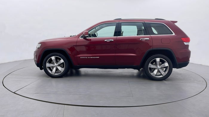 JEEP GRAND CHEROKEE-Left Side View