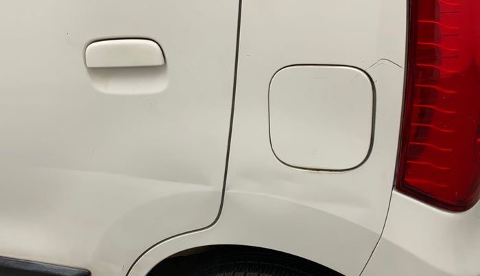 2013 Maruti Wagon R 1.0 VXI, Petrol, Manual, 38,260 km, Left quarter panel - Minor scratches