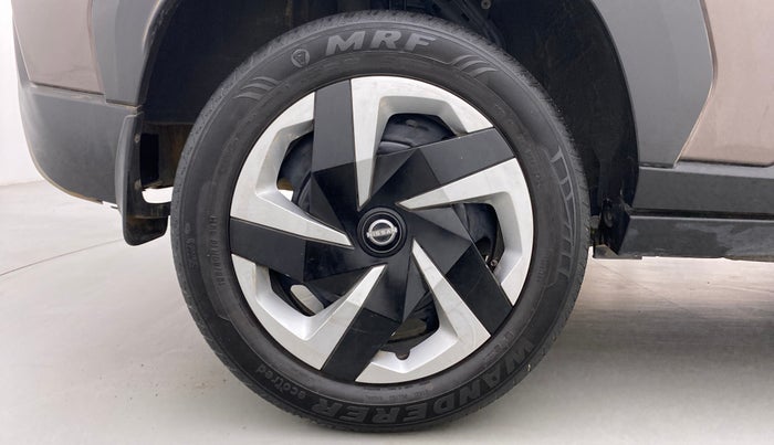 2021 Nissan MAGNITE XL Turbo MT, Petrol, Manual, 27,857 km, Right Rear Wheel
