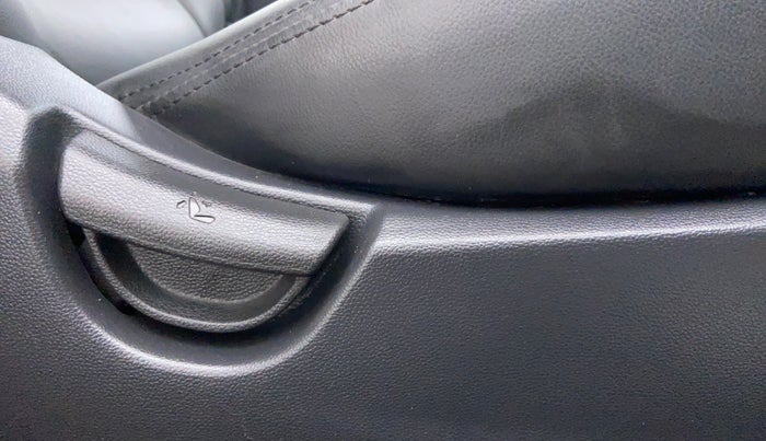 2015 Hyundai Grand i10 SPORTZ 1.2 KAPPA VTVT, Petrol, Manual, 23,033 km, Driver Side Adjustment Panel