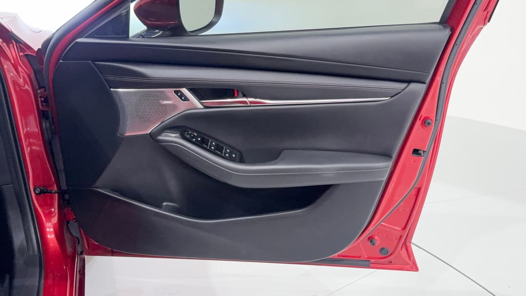 2019 Mazda Mazda3 G25 Astina, Automatic, 71568 km, Speaker View