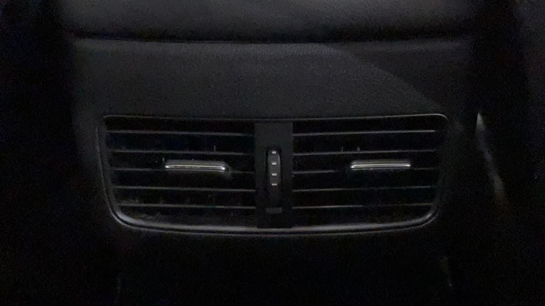 2019 Mazda Mazda3 G25 Astina, Automatic, 71568 km, Rear A/C Vent