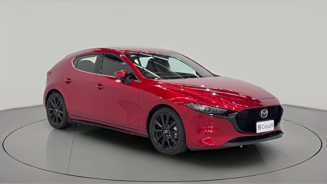 2019 Mazda Mazda3 G25 Astina, Automatic, 71568 km, Right Front Diagonal (45- Degree) View