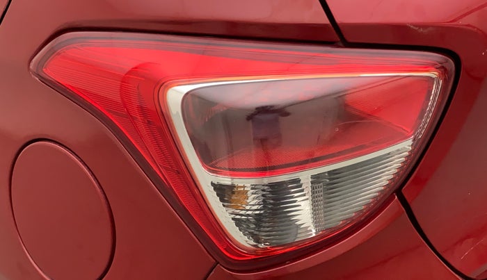 2018 Hyundai Grand i10 MAGNA 1.2 KAPPA VTVT, Petrol, Manual, 40,186 km, Left tail light - Minor scratches