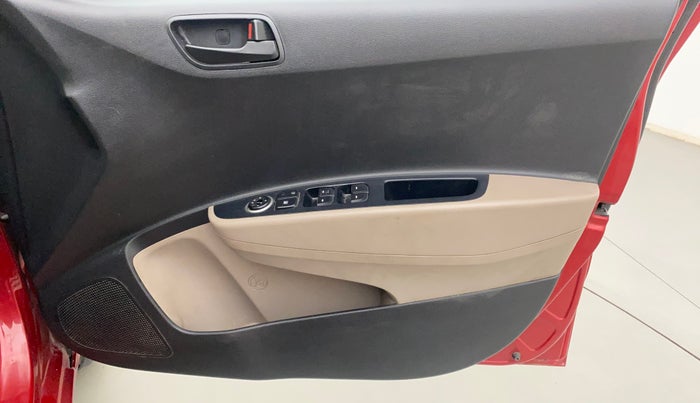 2018 Hyundai Grand i10 MAGNA 1.2 KAPPA VTVT, Petrol, Manual, 40,186 km, Driver Side Door Panels Control