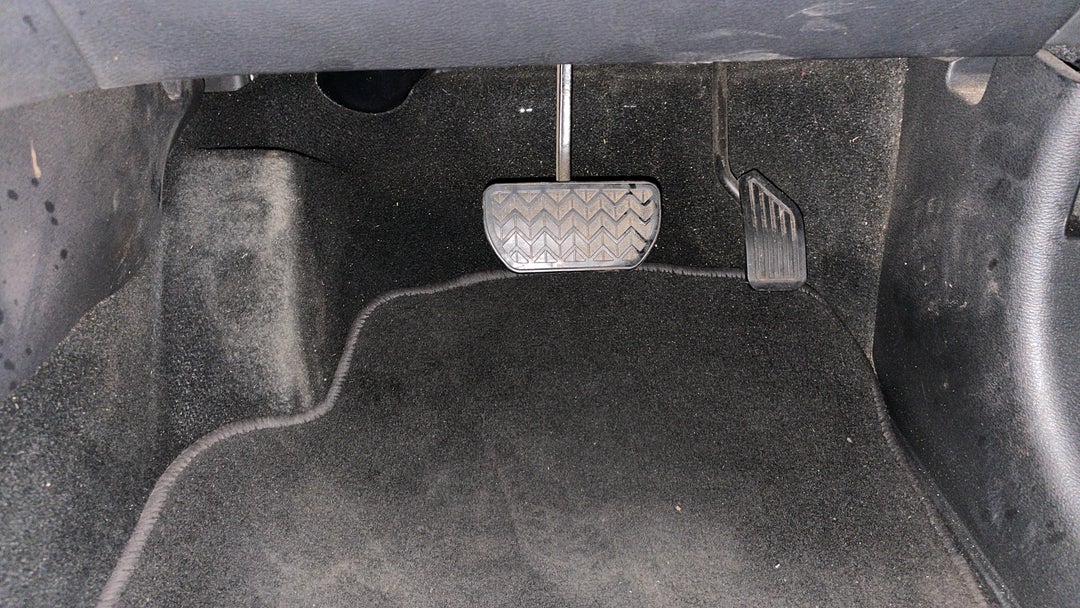 Pedals and Footmat