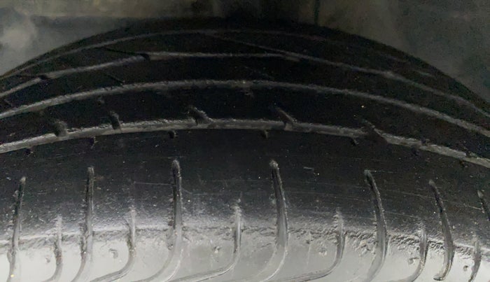 2013 Toyota Etios GD, Diesel, Manual, 47,074 km, Left Front Tyre Tread