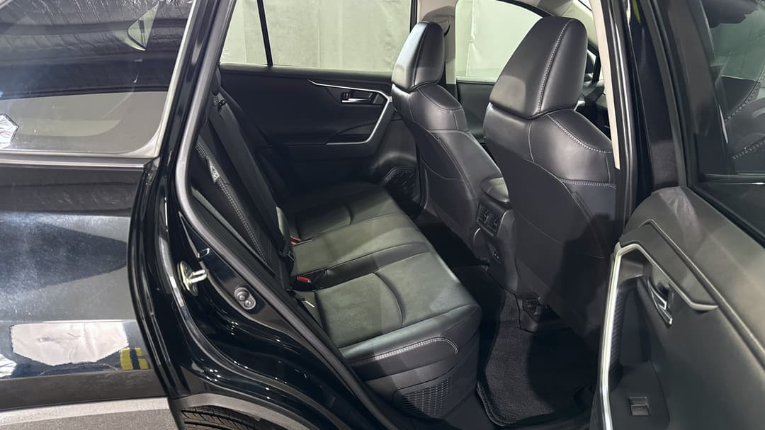 2023 Toyota RAV4 Cruiser (AWD) Hybrid, Automatic, 62249 km, Right Side Rear Door Cabin View