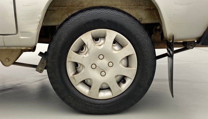 2016 Maruti OMNI E STD, Petrol, Manual, 13,929 km, Left Rear Wheel