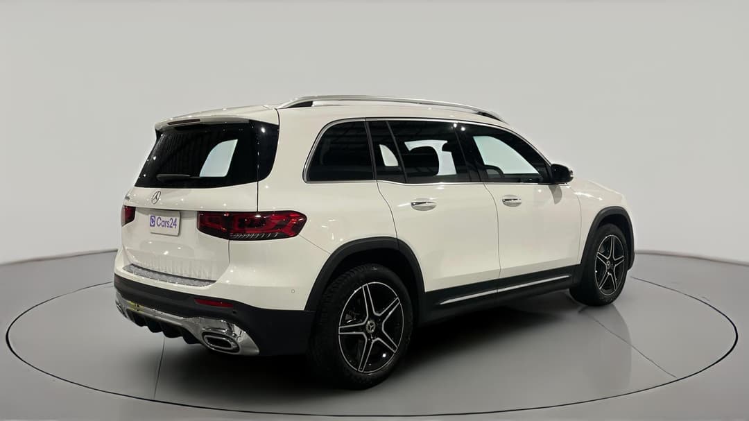 2022 Mercedes-benz Glb 200, Automatic, 52501 km, Right Back Diagonal (45- Degree) View