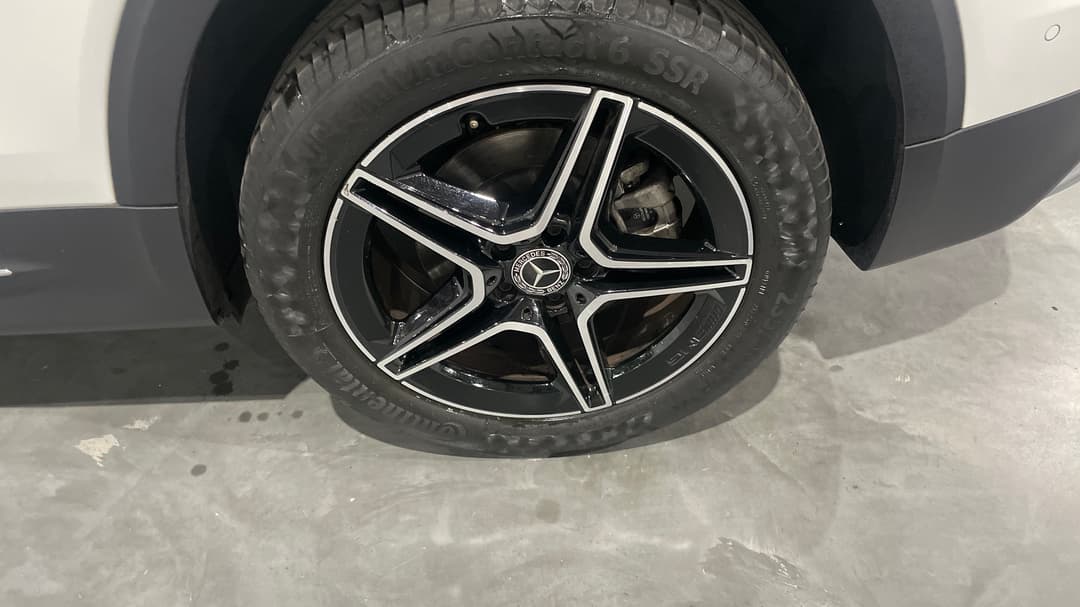 2022 Mercedes-benz Glb 200, Automatic, 52501 km, Left Rear Wheel