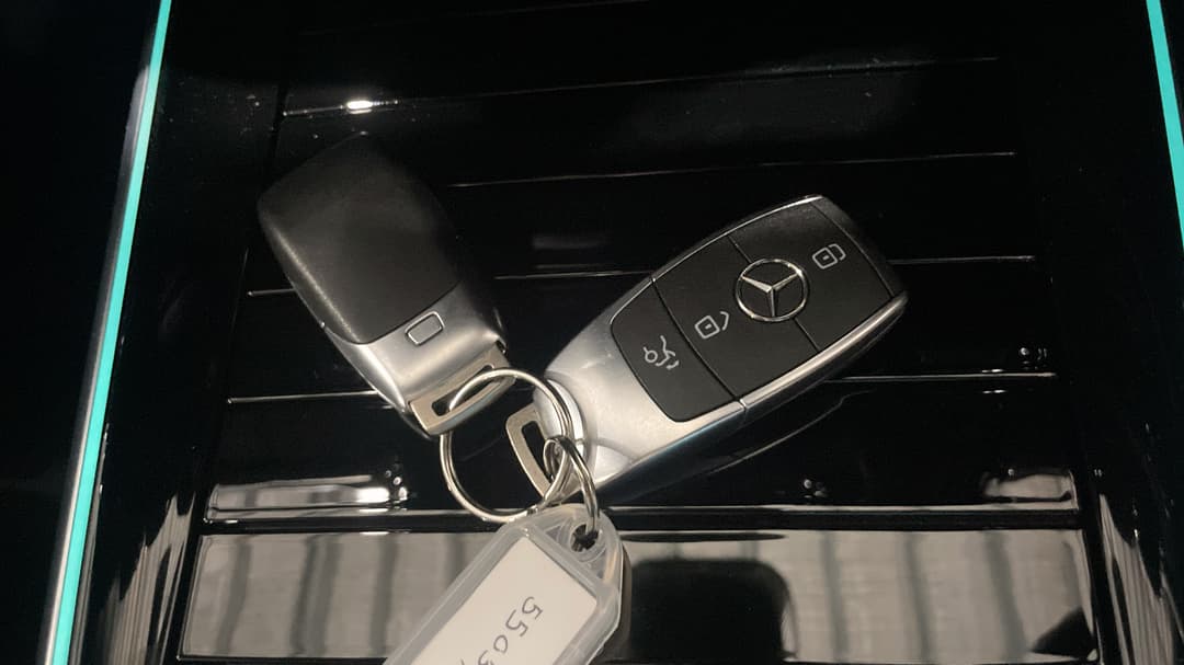 2022 Mercedes-benz Glb 200, Automatic, 52501 km, Key Close-up