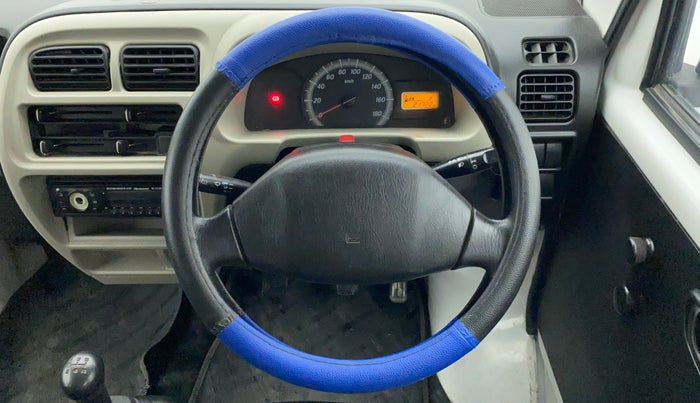 2017 Maruti Eeco 7 STR, Petrol, Manual, 21,722 km, Steering Wheel Close Up