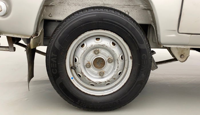2017 Maruti OMNI E STD, Petrol, Manual, 69,169 km, Right Rear Wheel