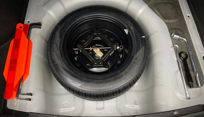 2017 Hyundai Verna 1.6 SX VTVT, Petrol, Manual, 26,658 km, Spare Tyre