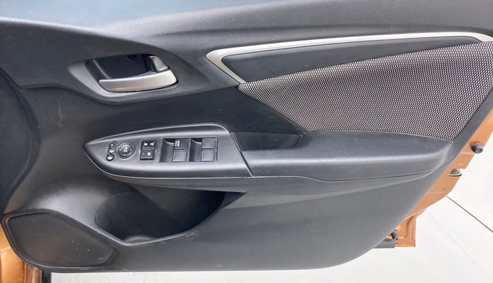 2018 Honda WR-V 1.2L I-VTEC VX MT, Petrol, Manual, 27,838 km, Driver Side Door Panels Control