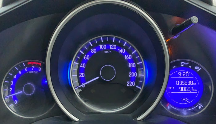 2016 Honda Jazz 1.2 V MT, Petrol, Manual, 35,734 km, Odometer Image