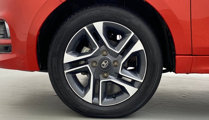 2020 Tata Tiago XZA+ DUAL TONE 1.2RTN, Petrol, Automatic, 34,587 km, Left Front Wheel