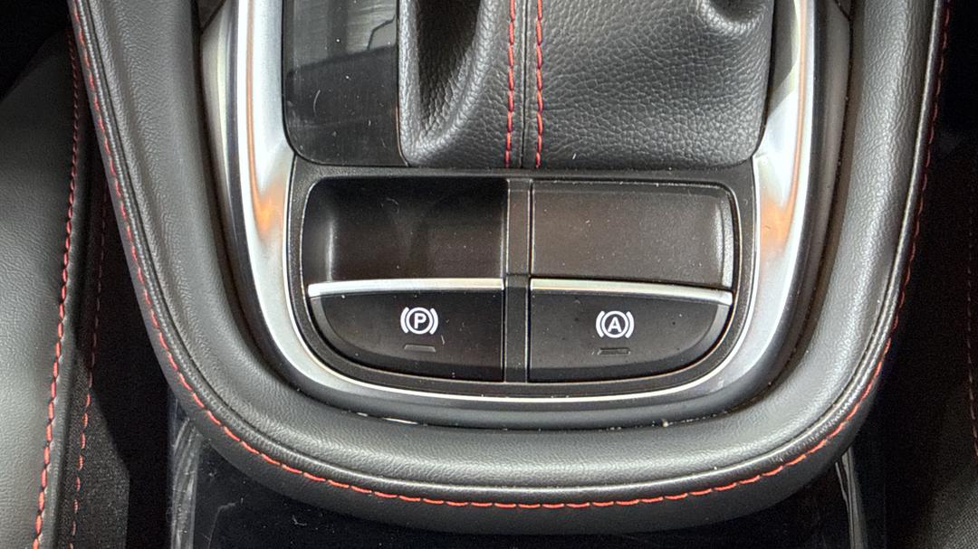 2022 MG Zst Excite, Automatic, 61574 km, Handbrake