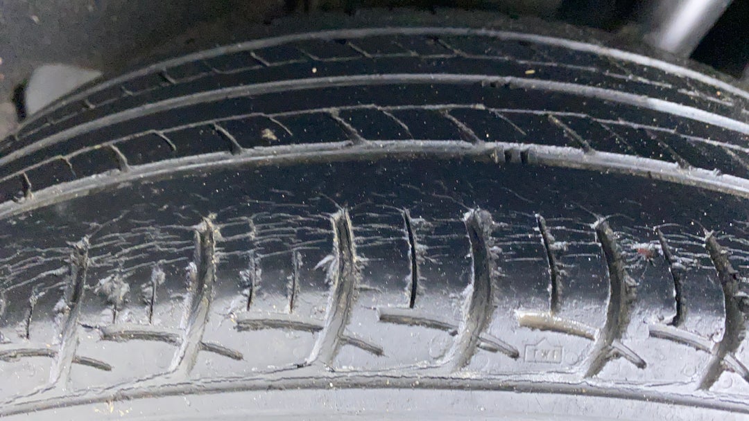 Left Rear Tyre Tread