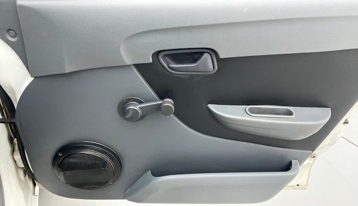 2014 Maruti Alto 800 LX, Petrol, Manual, 59,485 km, Driver Side Door Panels Control