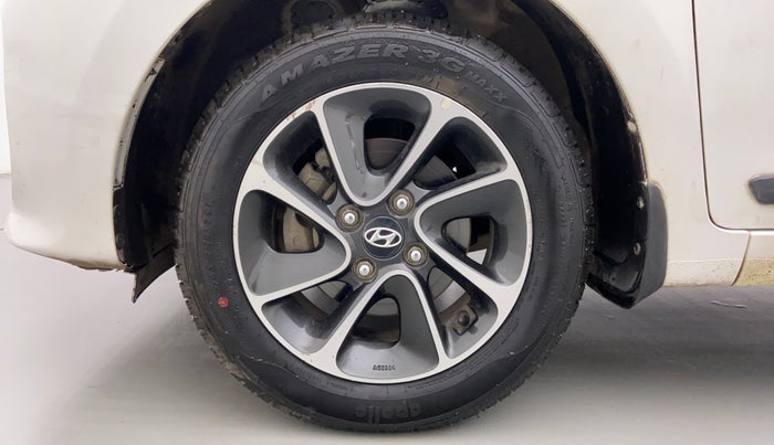 2018 Hyundai Grand i10 SPORTZ AT 1.2 KAPPA VTVT, Petrol, Automatic, 17,256 km, Left Front Wheel