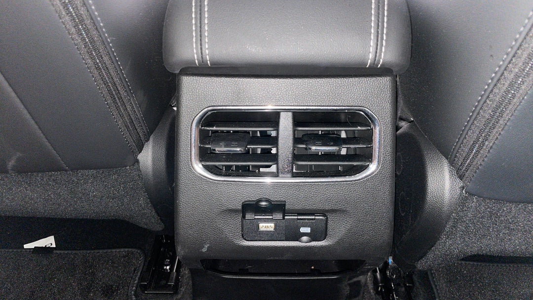 Rear A/C Vent