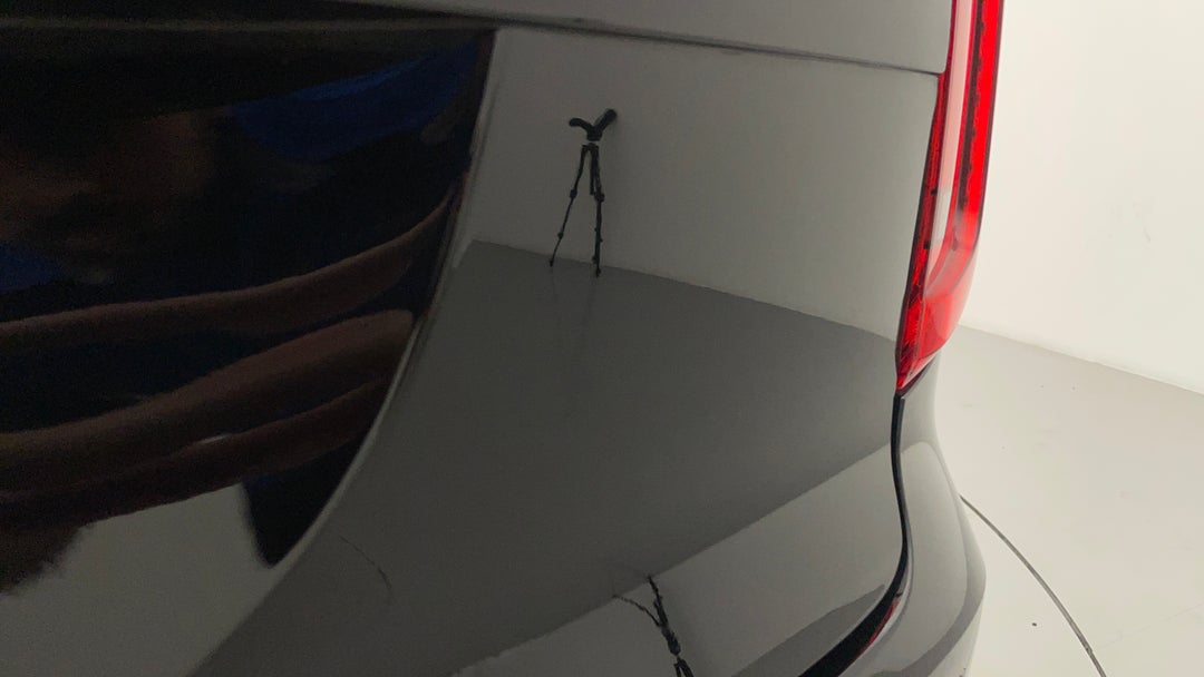 Badge (Boot Right Side)